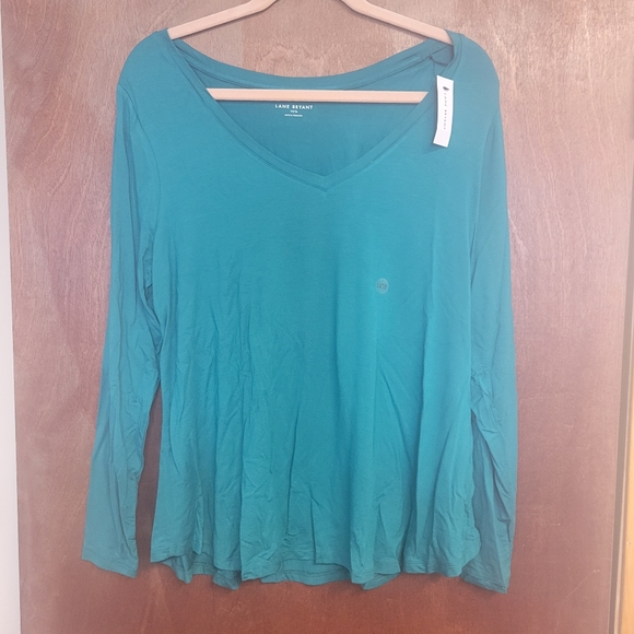 NWT long sleeve v neck tshirt - Picture 3 of 7